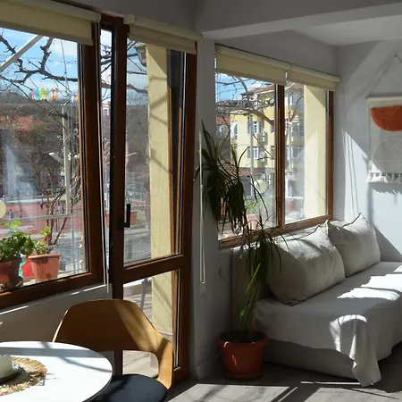Cozy Terrace, Mrenicov Apartment *