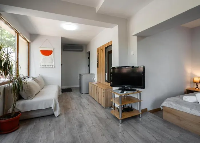 Апартамент Cozy Terrace